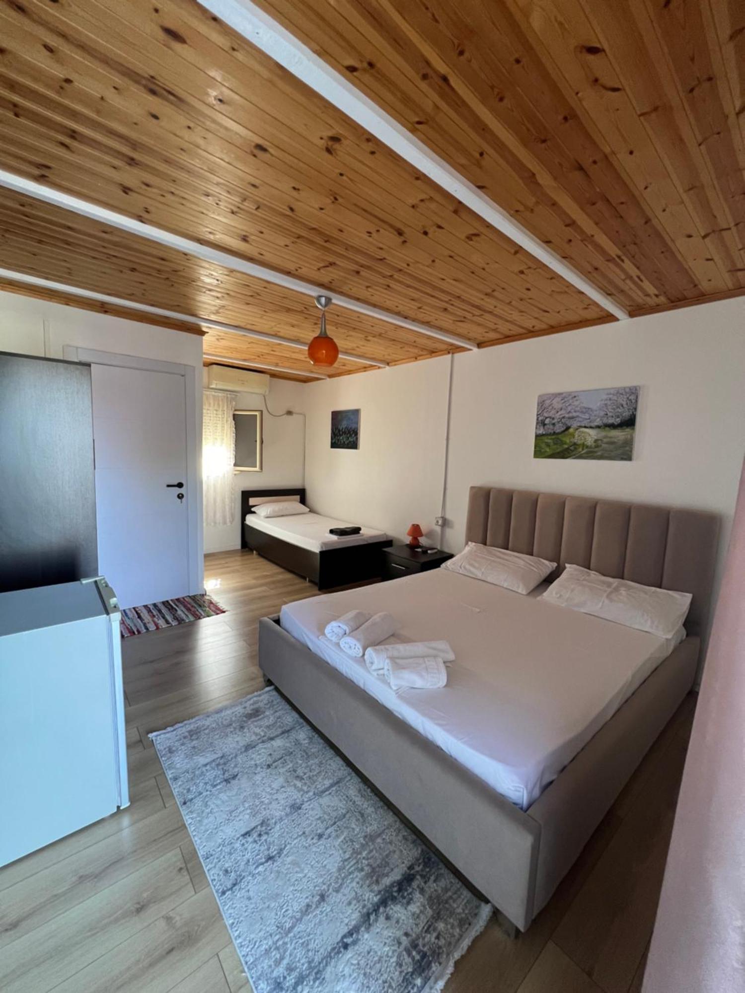 Nili Apartament *